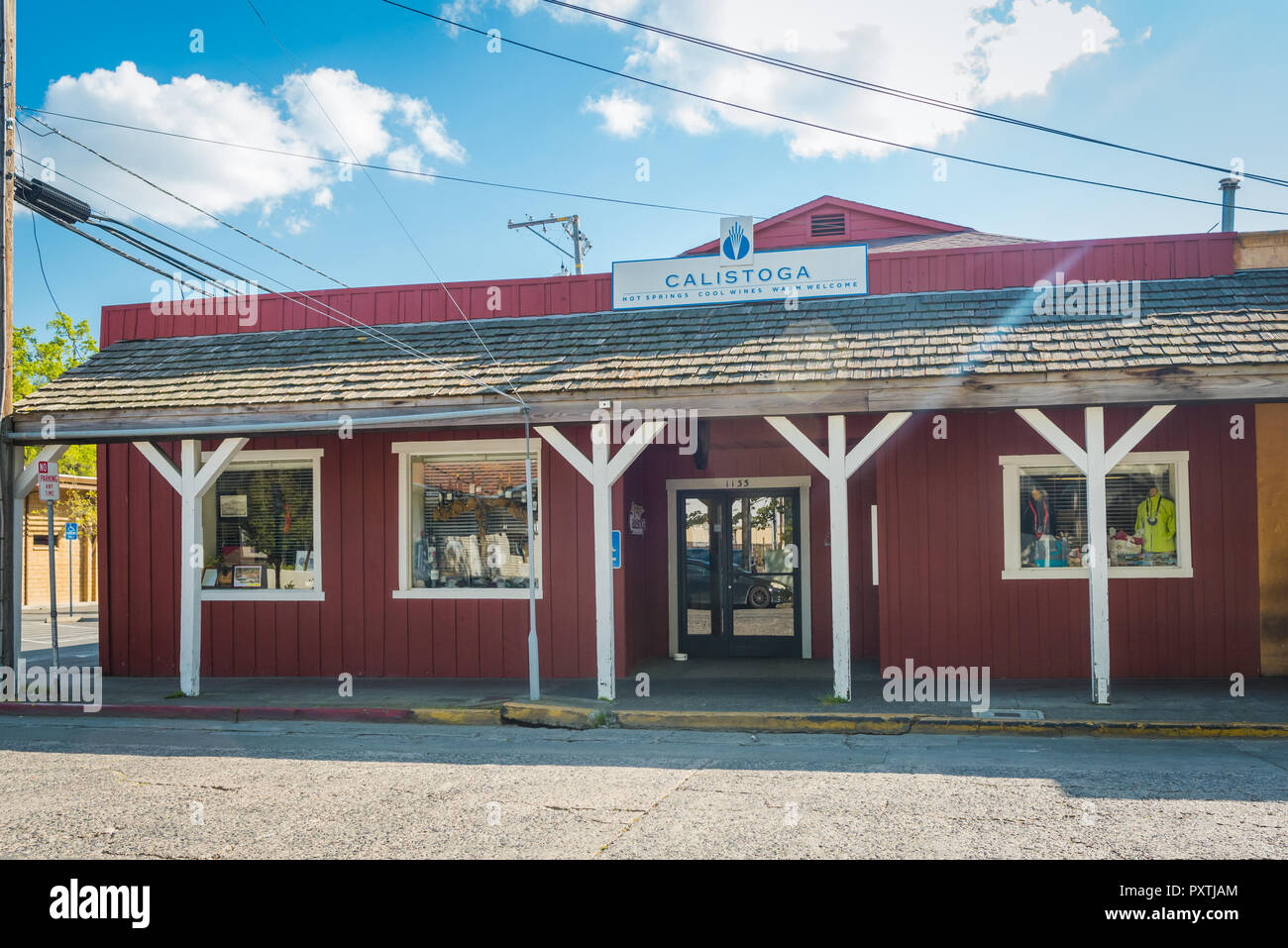 Calistoga, CA, Etats-Unis - le 25 mars 2016 : s'appuyant sur les rues de la ville historique de Calistoga est un arrêt touristiques populaires à l'extrémité nord de la Napa Valley Wine count Banque D'Images