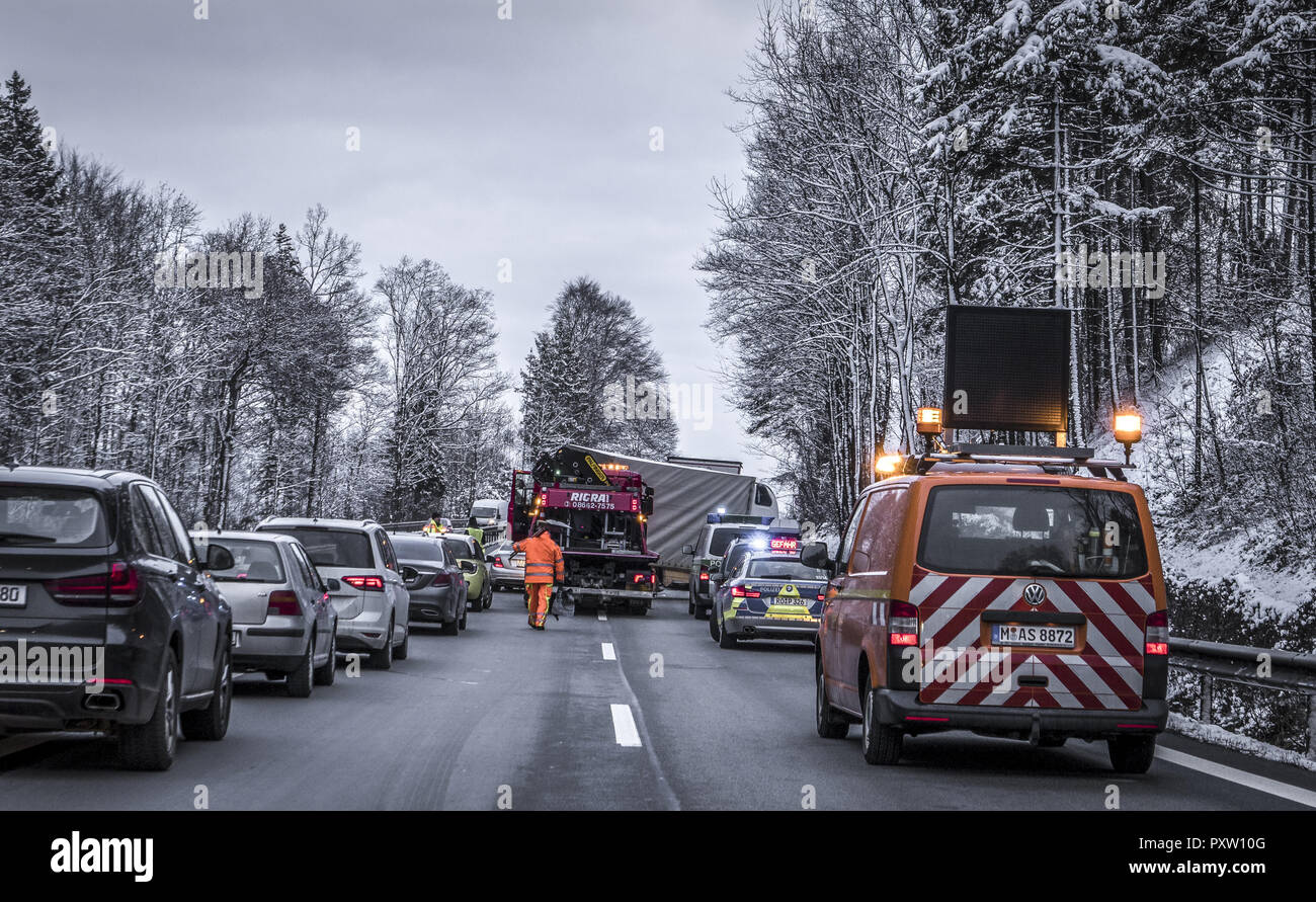 Accident sur l'autoroute A8 Munich-Salzburg Banque D'Images