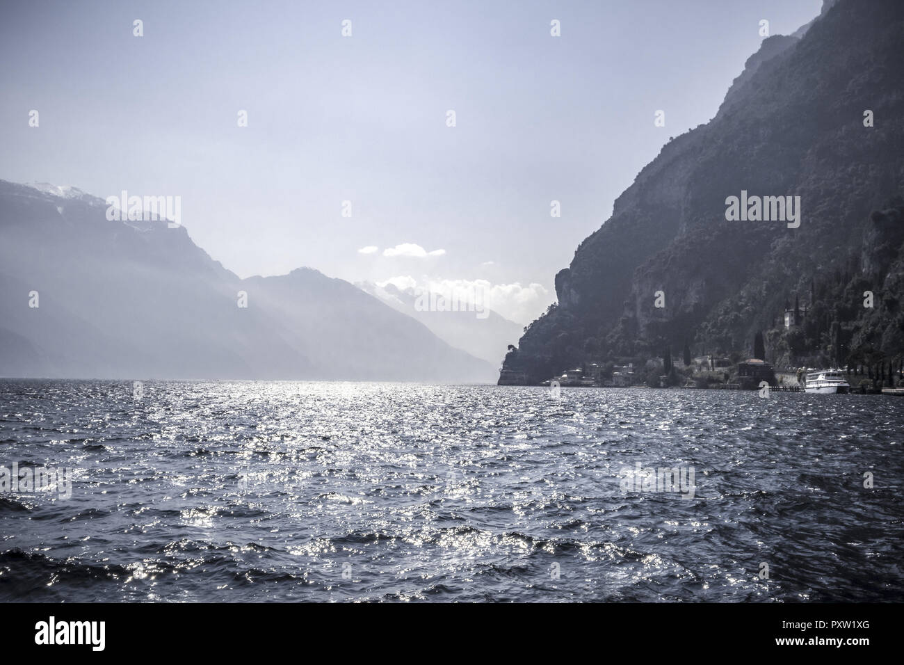 Le lac de Garde, Italie Banque D'Images