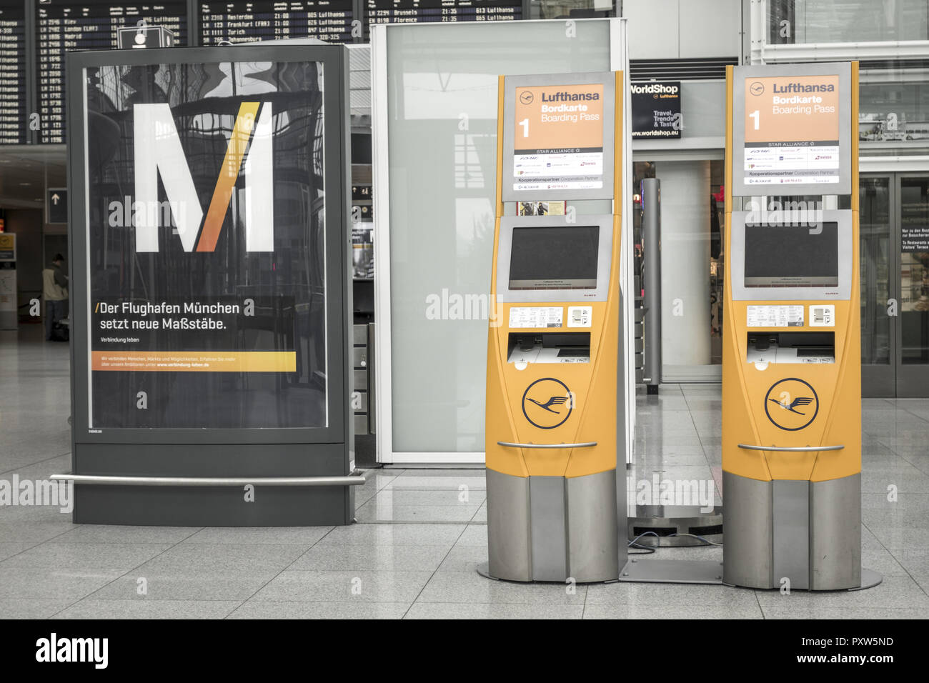 Aéroport le MUC II, Terminal 2, Quick Check-in, München, Bayern, Deutschland, Europa Banque D'Images