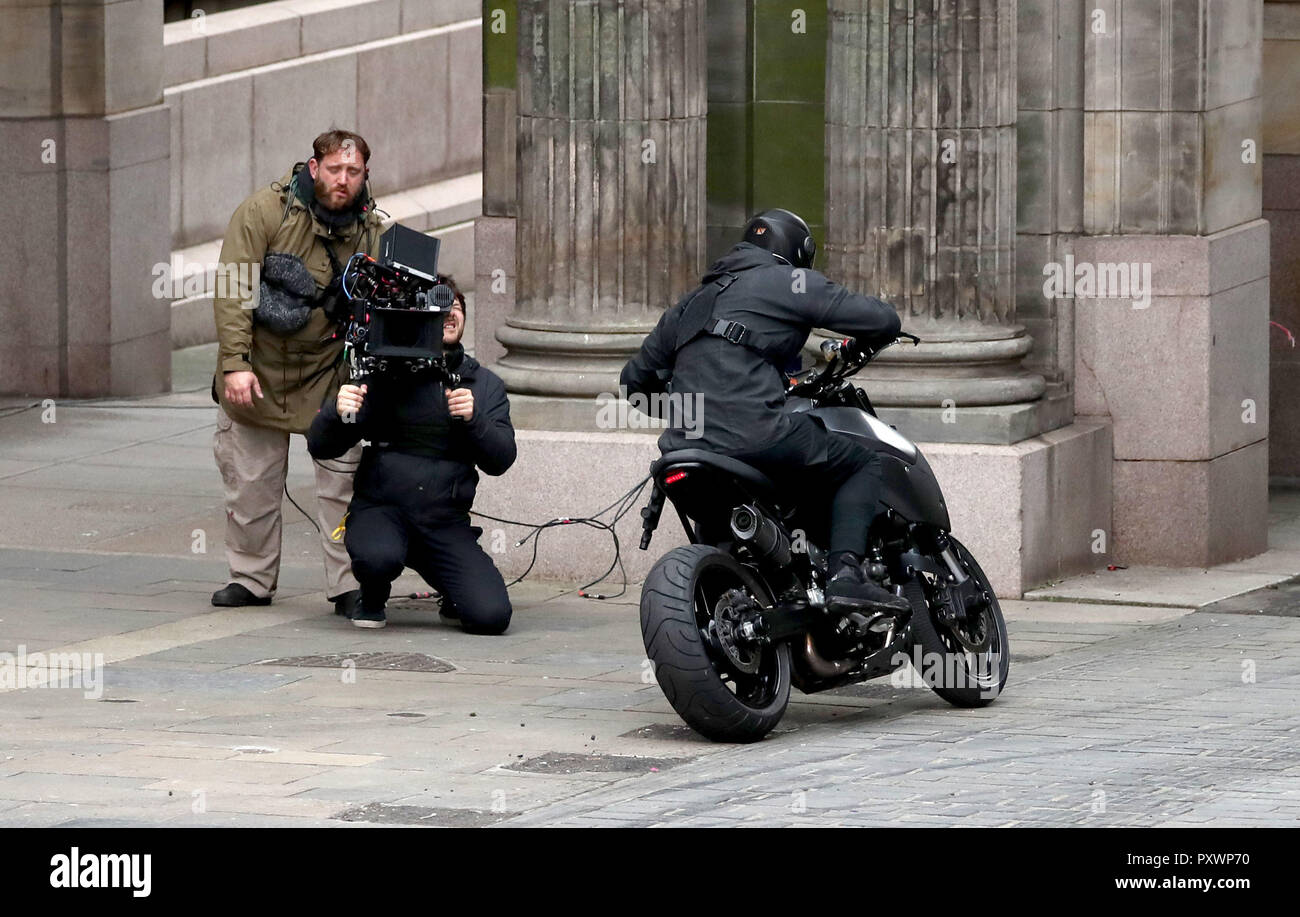 Le tournage d'une scène de poursuite de voiture impliquant une voiture de sport McLaren et les motos se déroule dans le centre-ville de Glasgow, pour un nouveau Fast and Furious film de la franchise. Banque D'Images