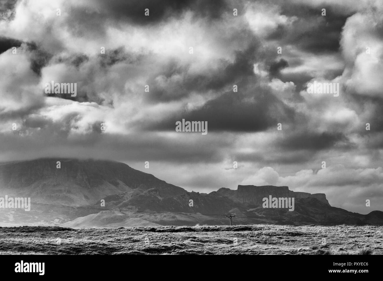 Paysage de campagne La campagne autour de Oban dans le nord de l'île de Skye, Écosse Banque D'Images