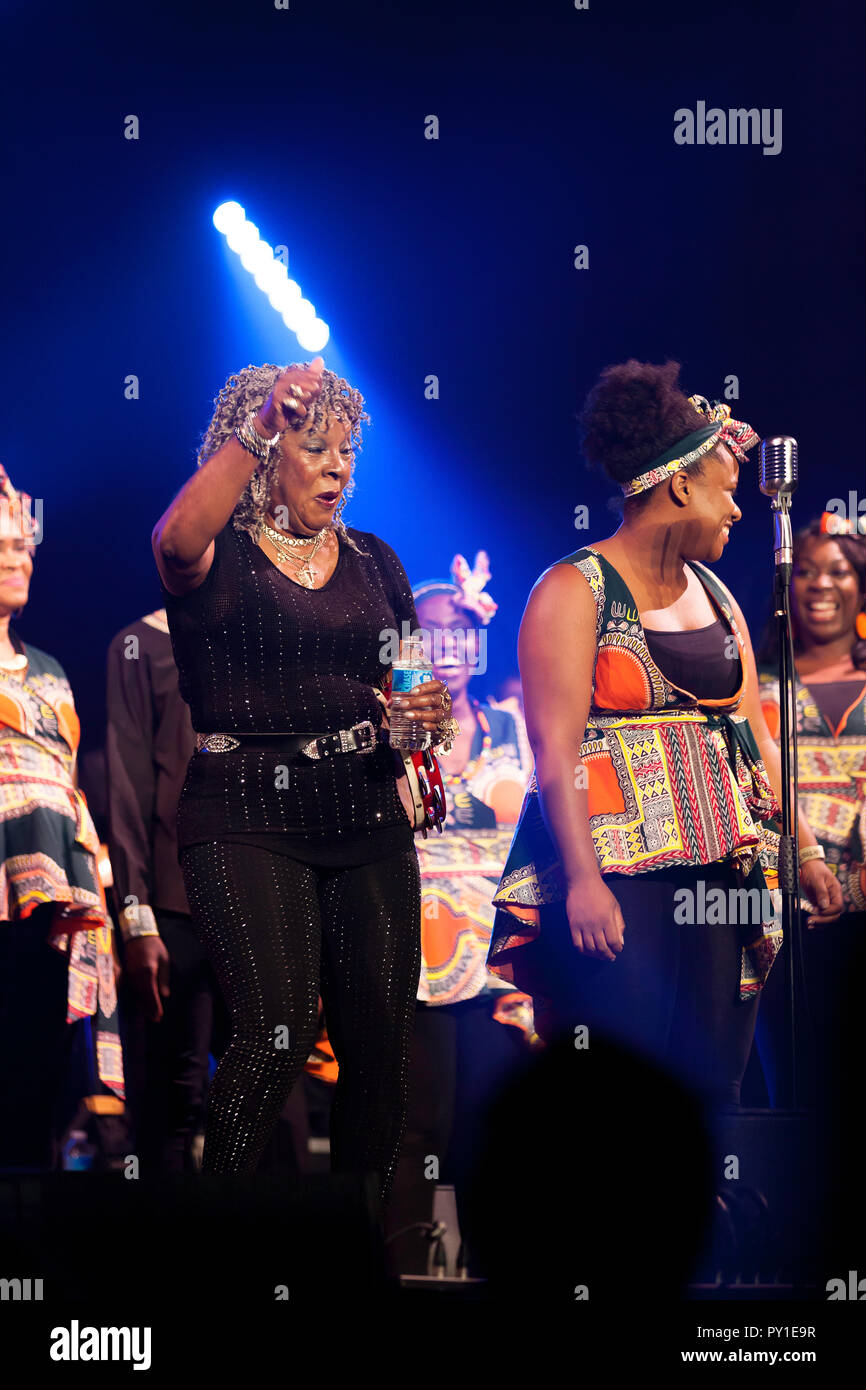 Martha et les Vandellas Paisley Ecosse set 2 Banque D'Images