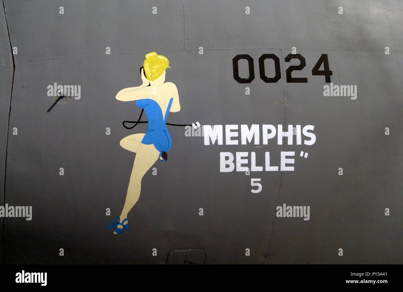 C-141 Memphis Belle nez l'art. Banque D'Images