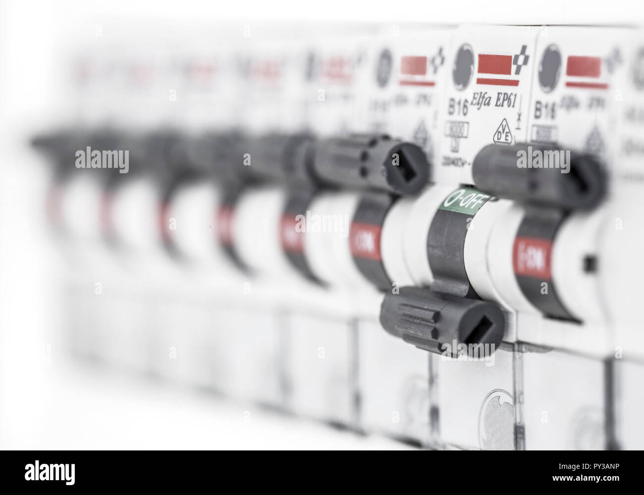 Sicherungen fuer Strom, eine ausgeschaltet Banque D'Images