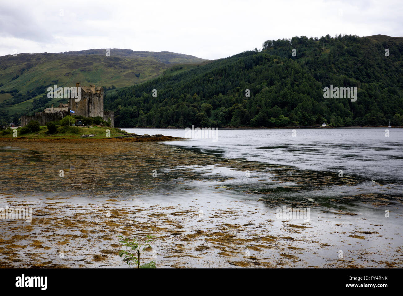 Le Château d'Eilean Donan, Dornie, Ecosse, Highlands, Royaume-Uni Banque D'Images