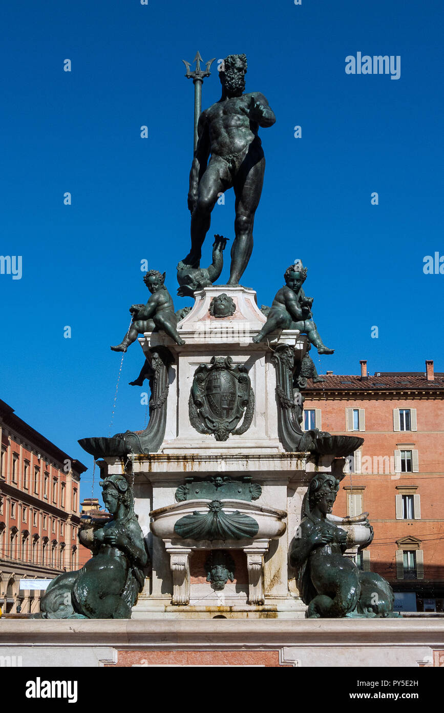 Italie, Bologne, 10/22/2018 : la fontaine de Neptune après restauration Banque D'Images