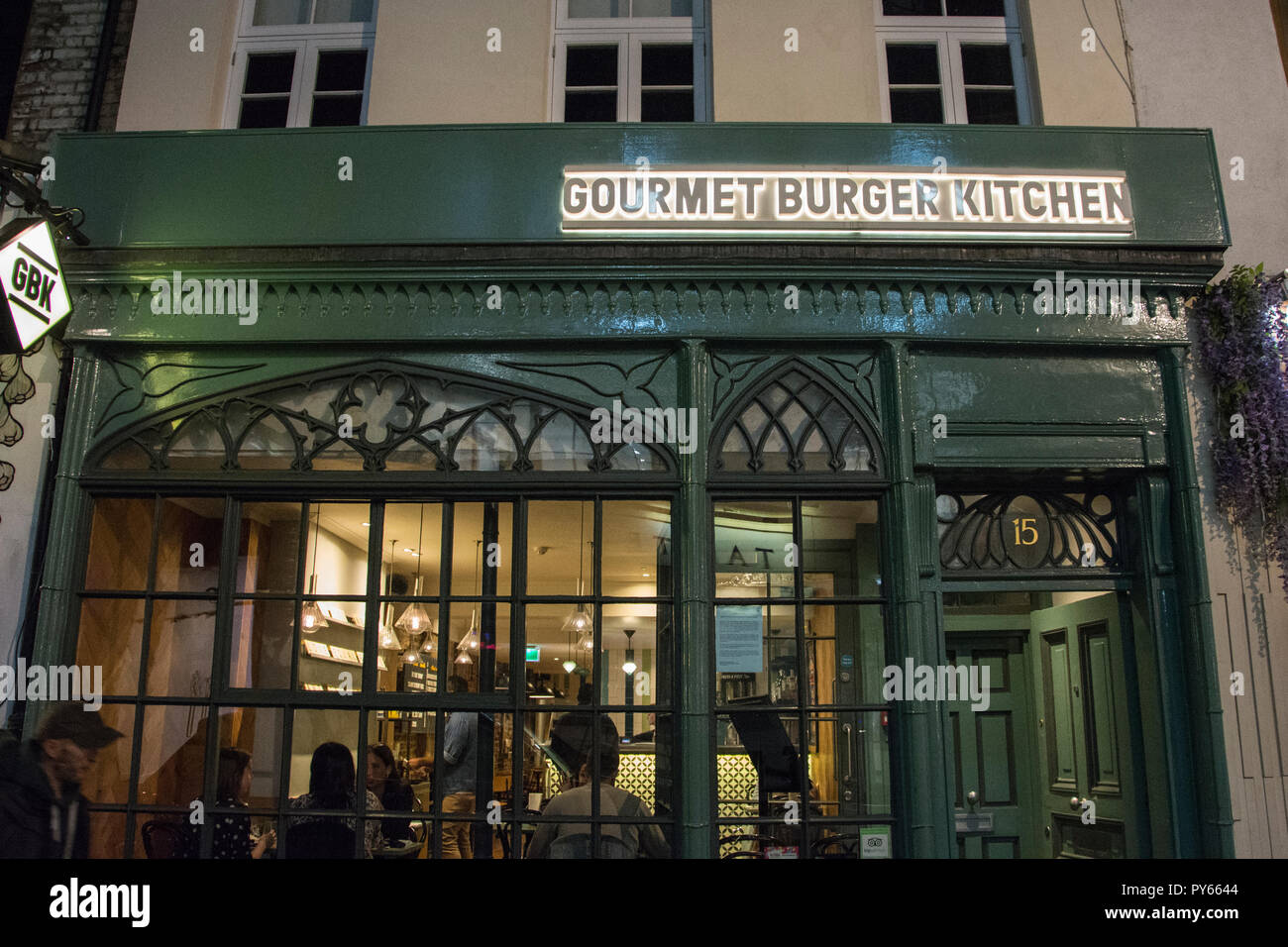 Burger Gourmet en lutte (GBK) sortie de chaîne à Soho, Londres, UK Banque D'Images