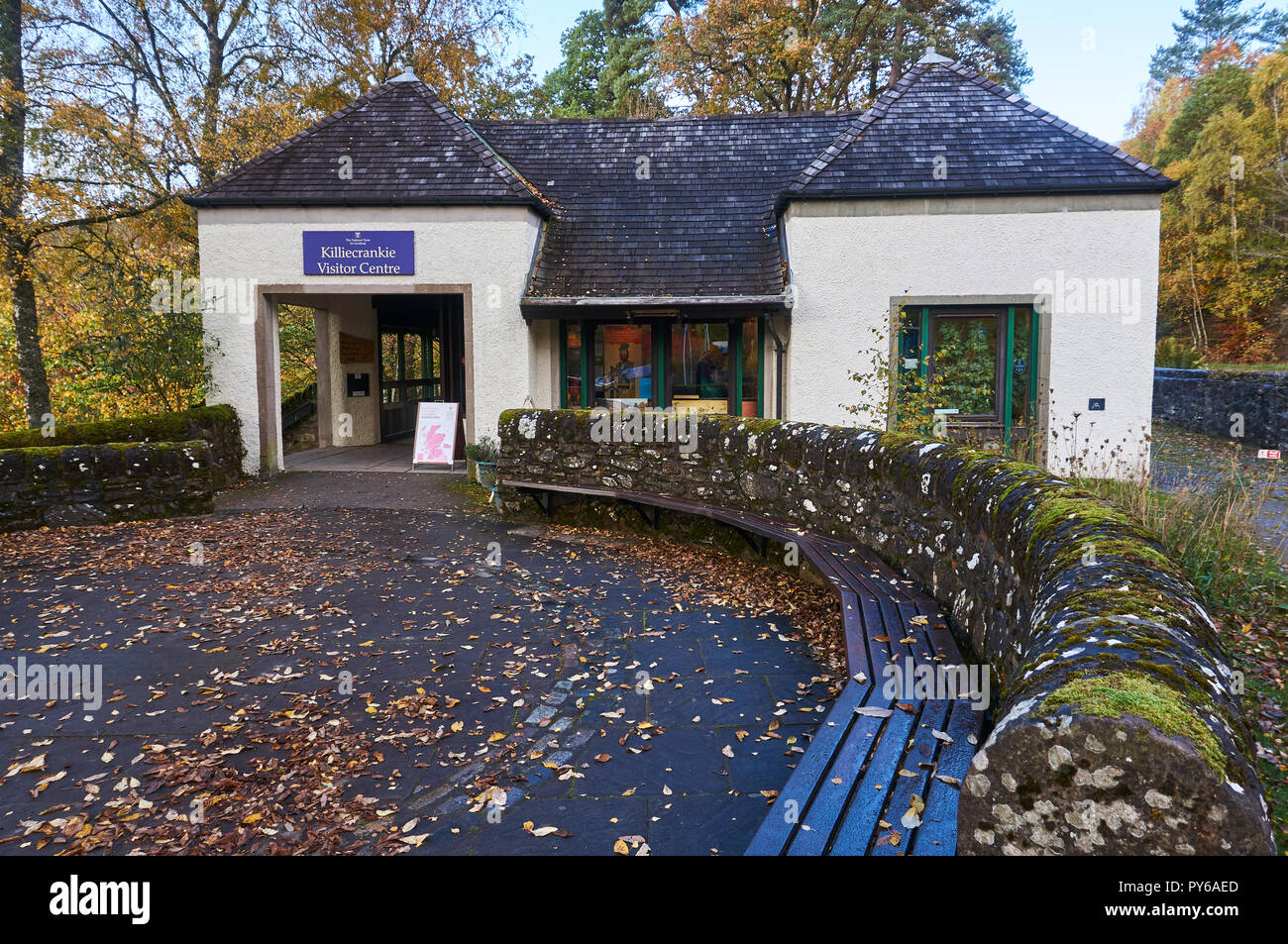 Killiecrankie Visitor Centre, point de départ de sentiers et le National Trust Soldat populaires's Leap, Pertshire, en Écosse. Banque D'Images