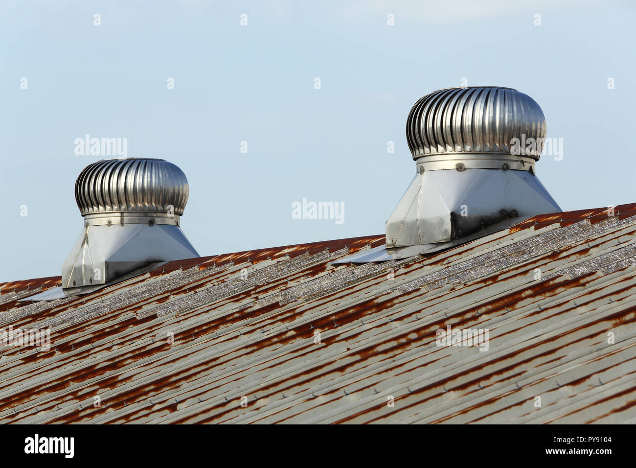 Système de ventilation de toit de la turbine sur le toit Banque D'Images