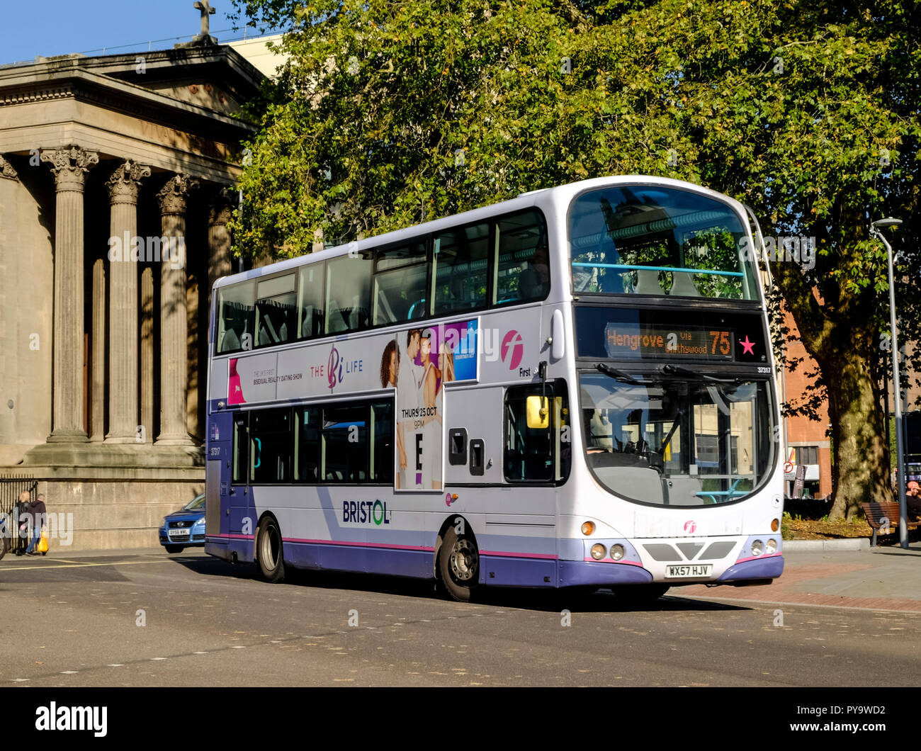 Autour de la ville de Bristol, Angleterre Royaume-uni un premier bus à hengrove Banque D'Images