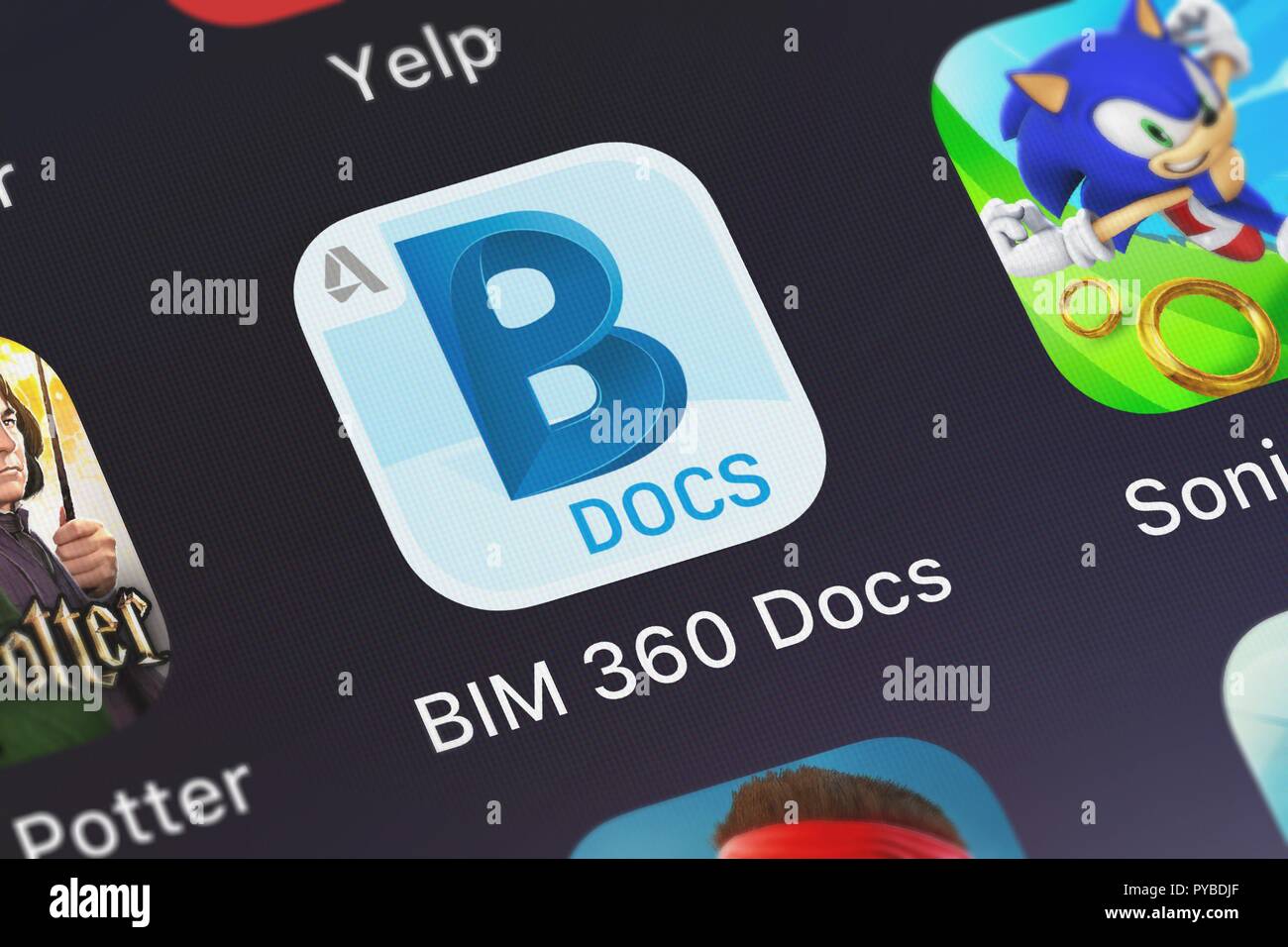 Londres, Royaume-Uni - 26 octobre 2018 : Gros plan d'Autodesk Inc. app populaires BIM 360 Docs. Banque D'Images