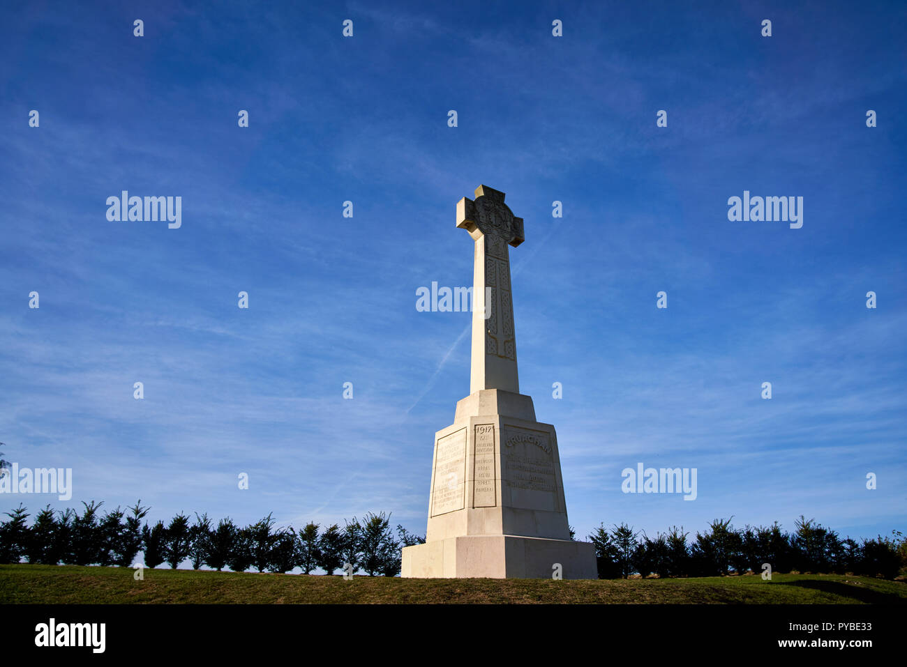 Partiellement conservé des tranchées au Parc commémoratif de Terre-Neuve à Beaumont-Hamel sur la bataille de la Somme en France Banque D'Images