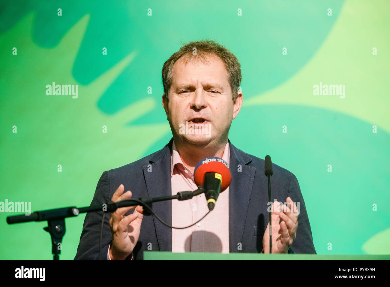 Hambourg, Allemagne. 27 Oct, 2018. Jens Kerstan (Alliance 90/Les Verts), le sénateur de l'environnement et de l'énergie à Hambourg Hambourg, intervenant à l'état du Parti Vert de l'Assemblée générale, qui désigne aujourd'hui, entre autres, son premier candidat pour les élections de 2020 des citoyens. Photo : Markus Scholz/dpa/Alamy Live News Banque D'Images