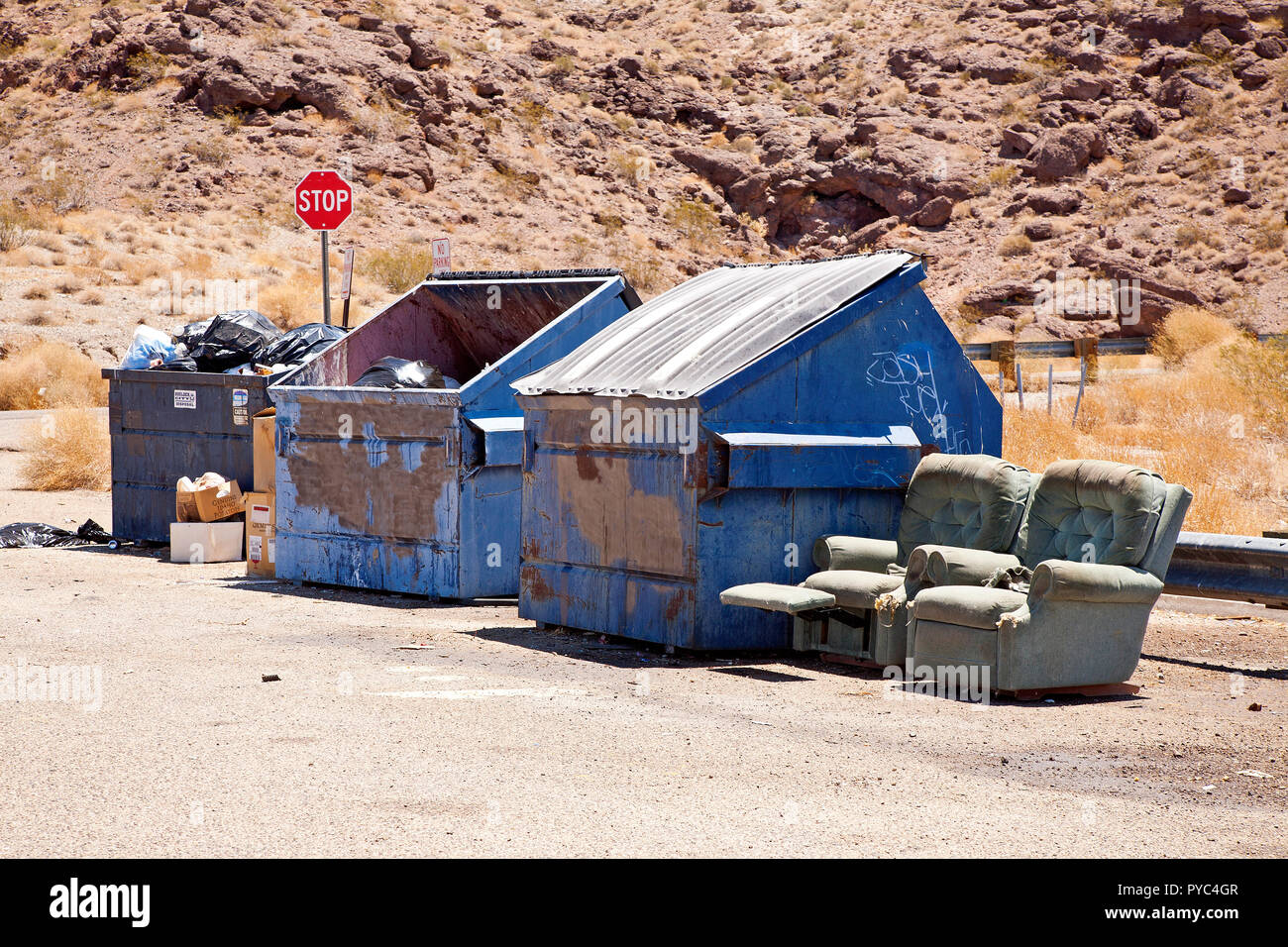 Benne à déchets recyclage dans les par dans le désert de l'Arizona, USA Banque D'Images