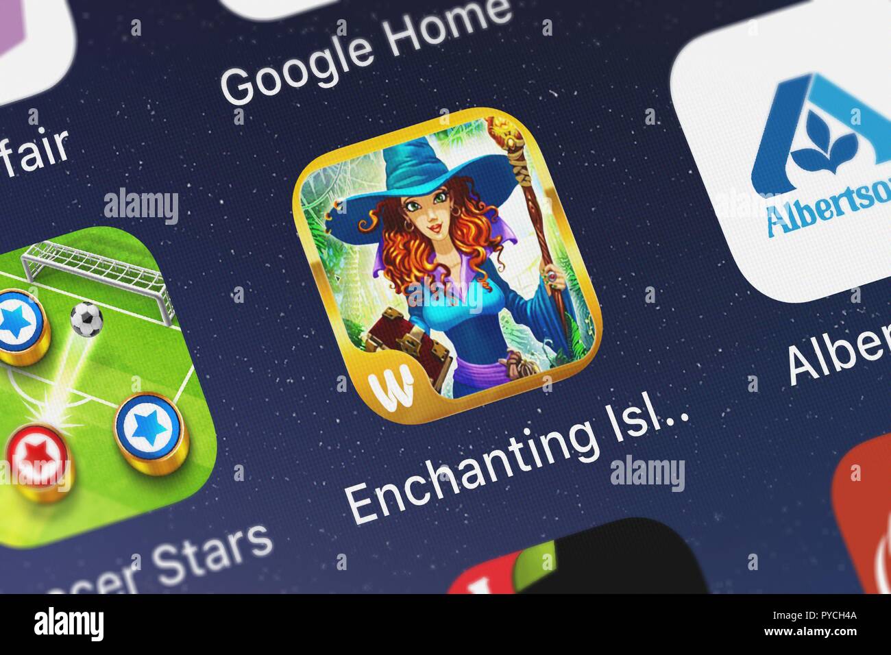 Londres, Royaume-Uni - 26 octobre 2018 : Capture d'écran de l'application mobile Les îles enchanteresses de HD Alawar Entertainment, Inc. Banque D'Images