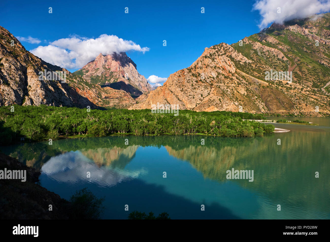 Le Tadjikistan, l'Asie centrale, les montagnes de Fann, le lac Alexander Turquoise, Iskanderkul Lake Banque D'Images