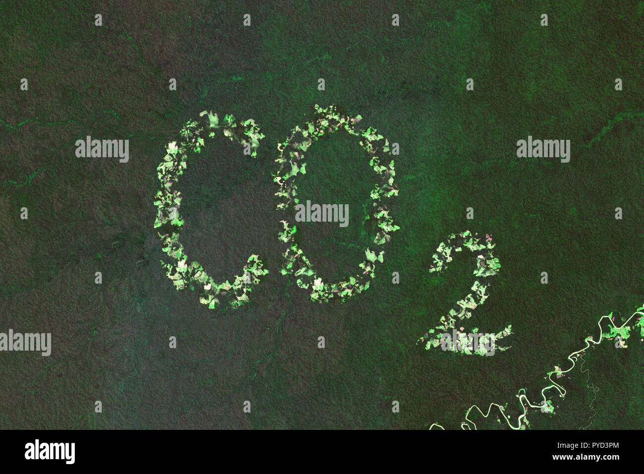 Augmentation de dioxyde de carbone dues à la déforestation dans la forêt tropicale - concept basé sur l'imagerie satellite - contient des données Sentinel Copernicus modifié Banque D'Images