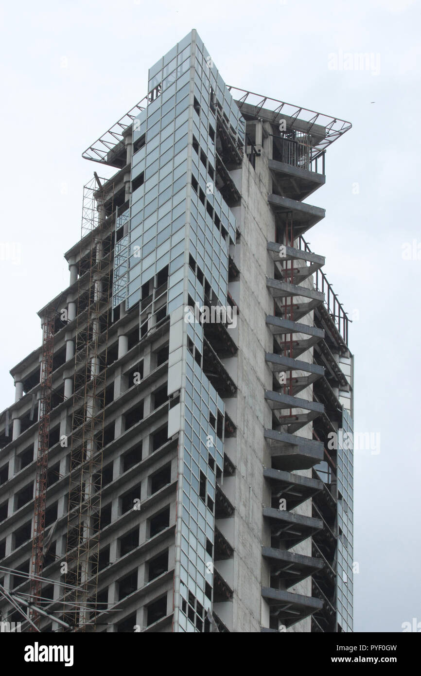 Tour de David, un célèbre gratte-ciel inachevé abandonné à Caracas, Venezuela Banque D'Images