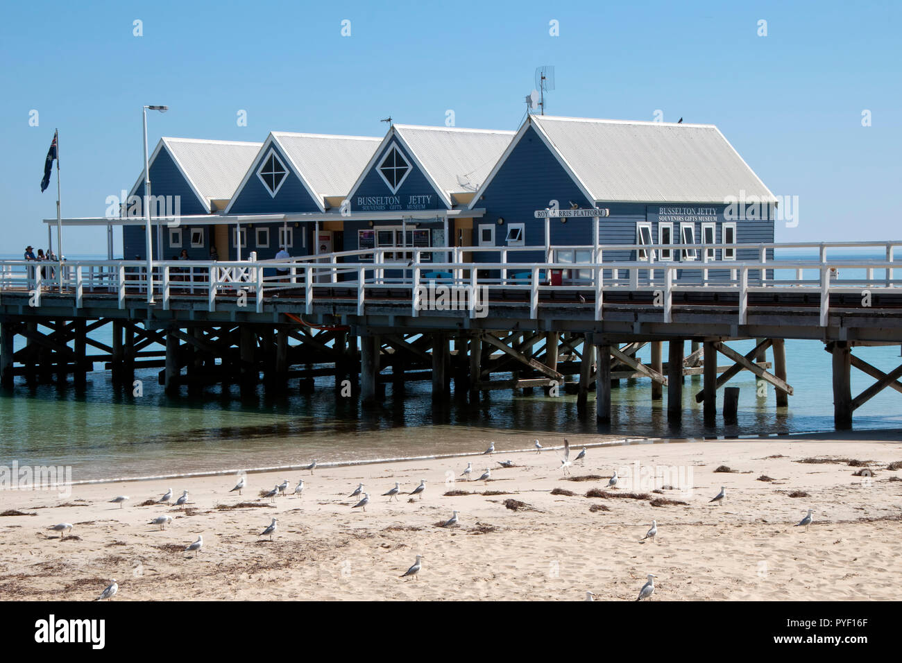 Busselton Australie Nov 10 2017, la jetée est l'objet de l'activité touristique Banque D'Images