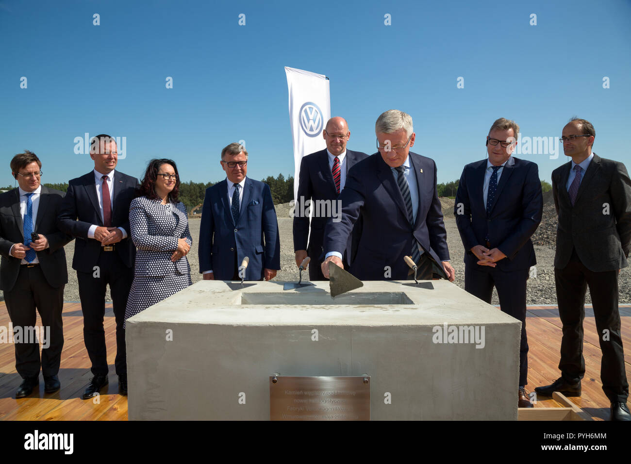 La Pologne, la pose de la première pierre d'un nouveau hall logistique pour Volkswagen Poznan Banque D'Images