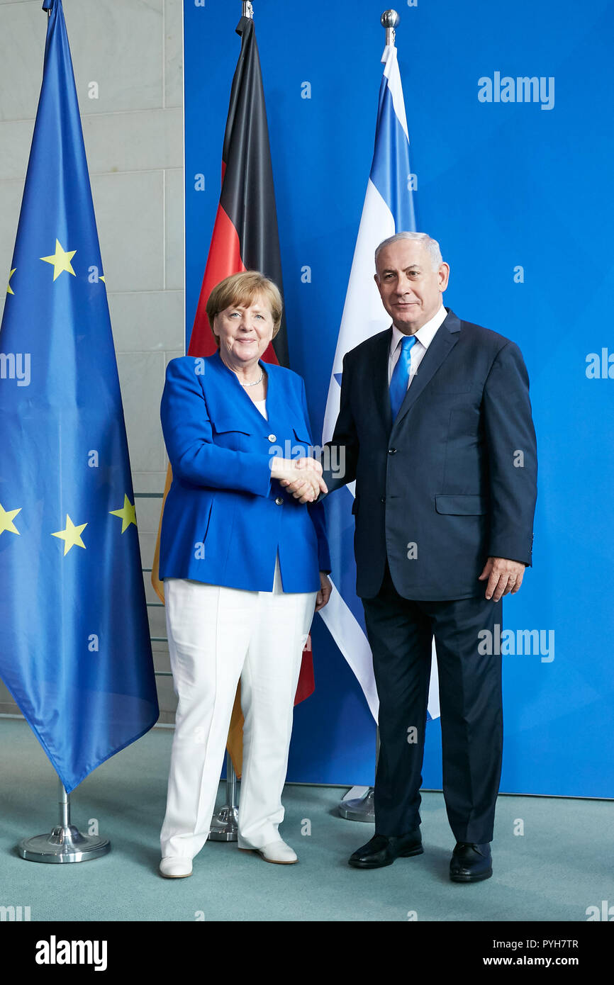 Berlin, Allemagne - La Chancelière allemande Angela Merkel et le Premier ministre israélien Benjamin Netanyahu. Banque D'Images