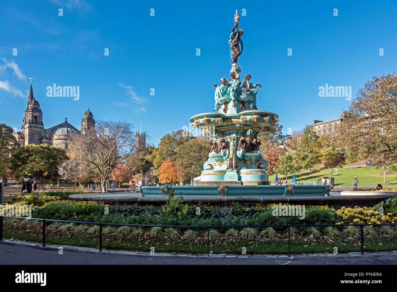 La fontaine de Ross restauré West Princes Street Gardens Edinburgh Scotland UK Banque D'Images