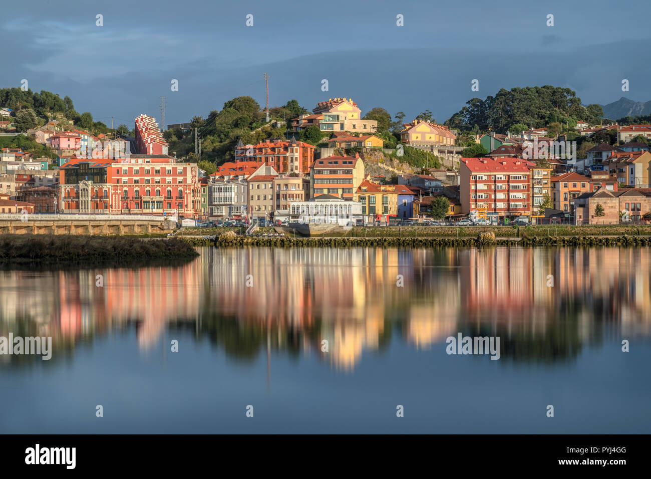 Ribadesella, Asturies, Espagne, Europe Banque D'Images