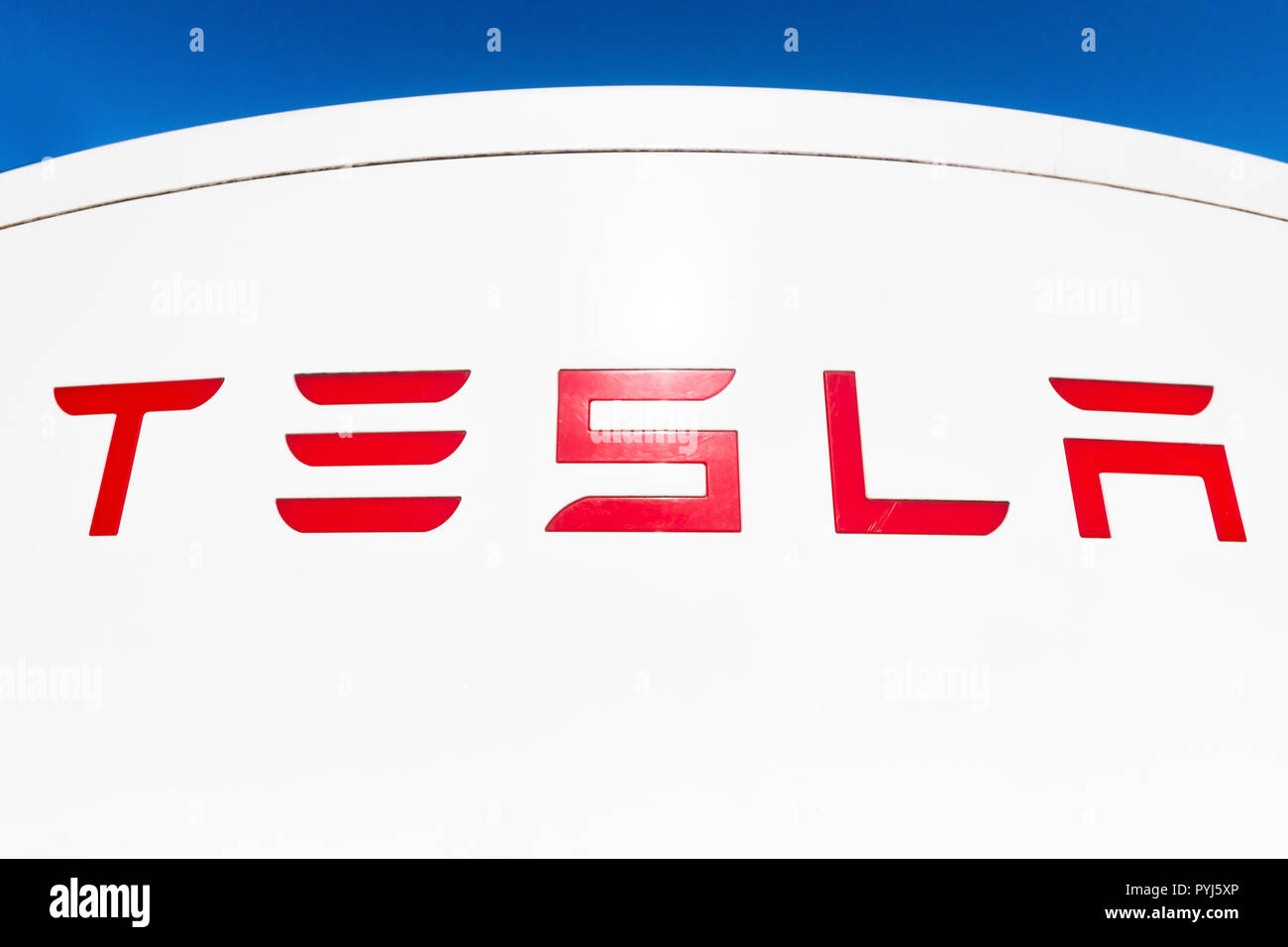 Logo de Tesla Banque D'Images Logo de Tesla Banque D'Images