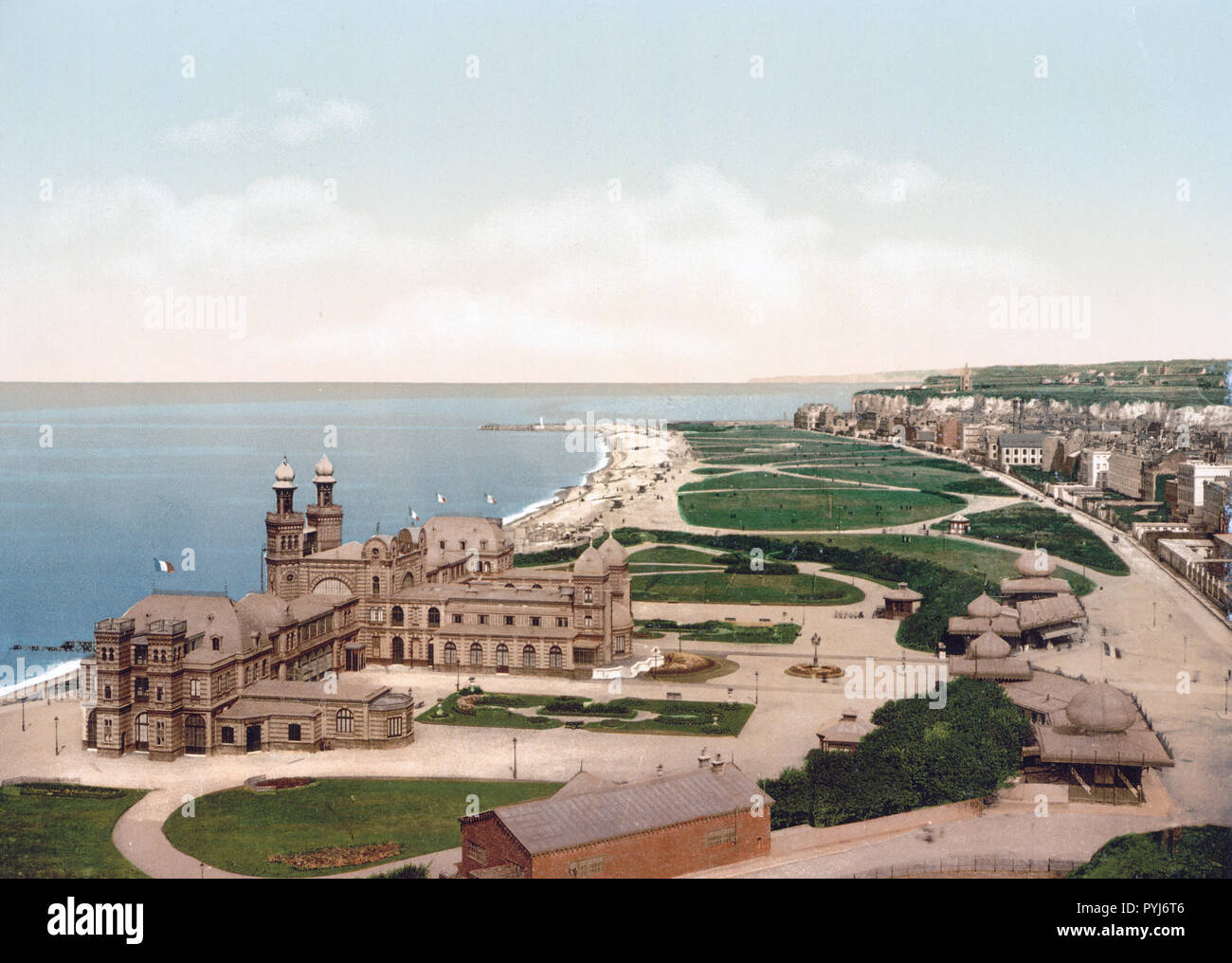 France, Dieppe, panorama de la plage von Photographie originale France, Dieppe, panorama de la plage von Photographie originale