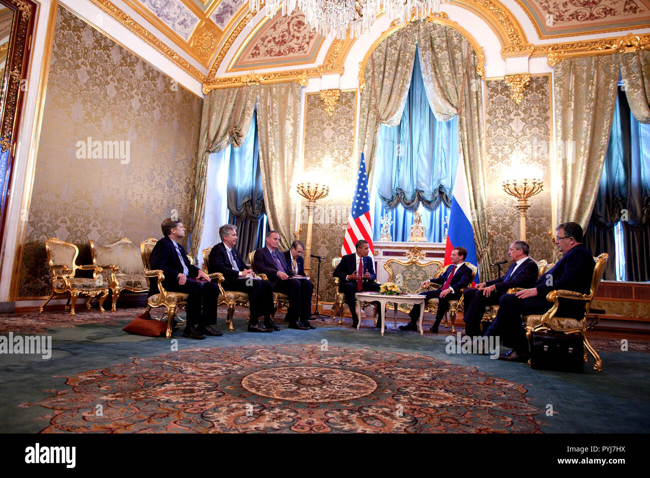 Le président Barack Obama rencontre le président russe Medvedev au Kremlin de Moscou, Russie, le 6 juillet 2009. Banque D'Images