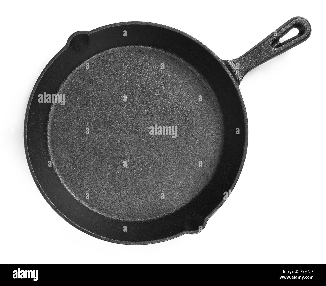 Les poêles en fonte avec l'espace vide, isolé sur fond blanc. Découper des objets avec une vue supérieure ou high angle view et copiez l'espace. Banque D'Images