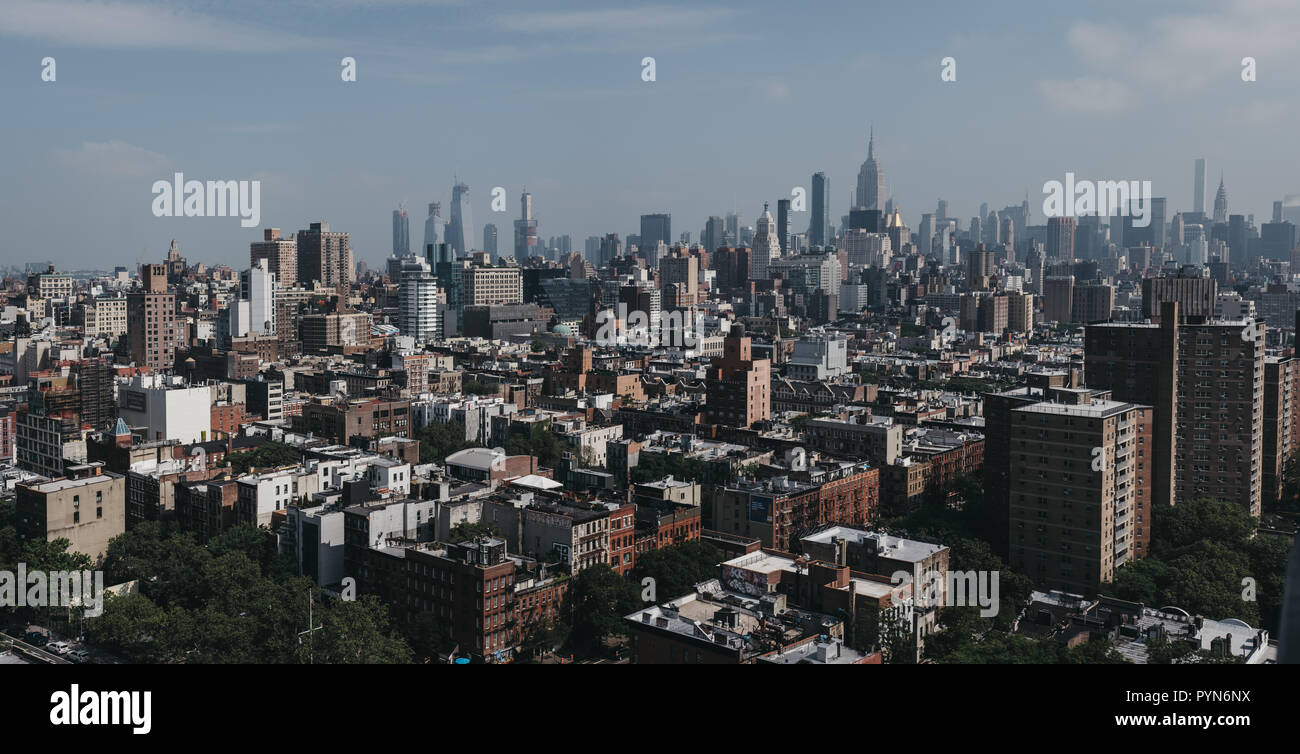 New York, USA - Le 28 mai 2018 : Vue aérienne de New York skyline et attractions. New York est une des villes les plus visitées au monde. Banque D'Images