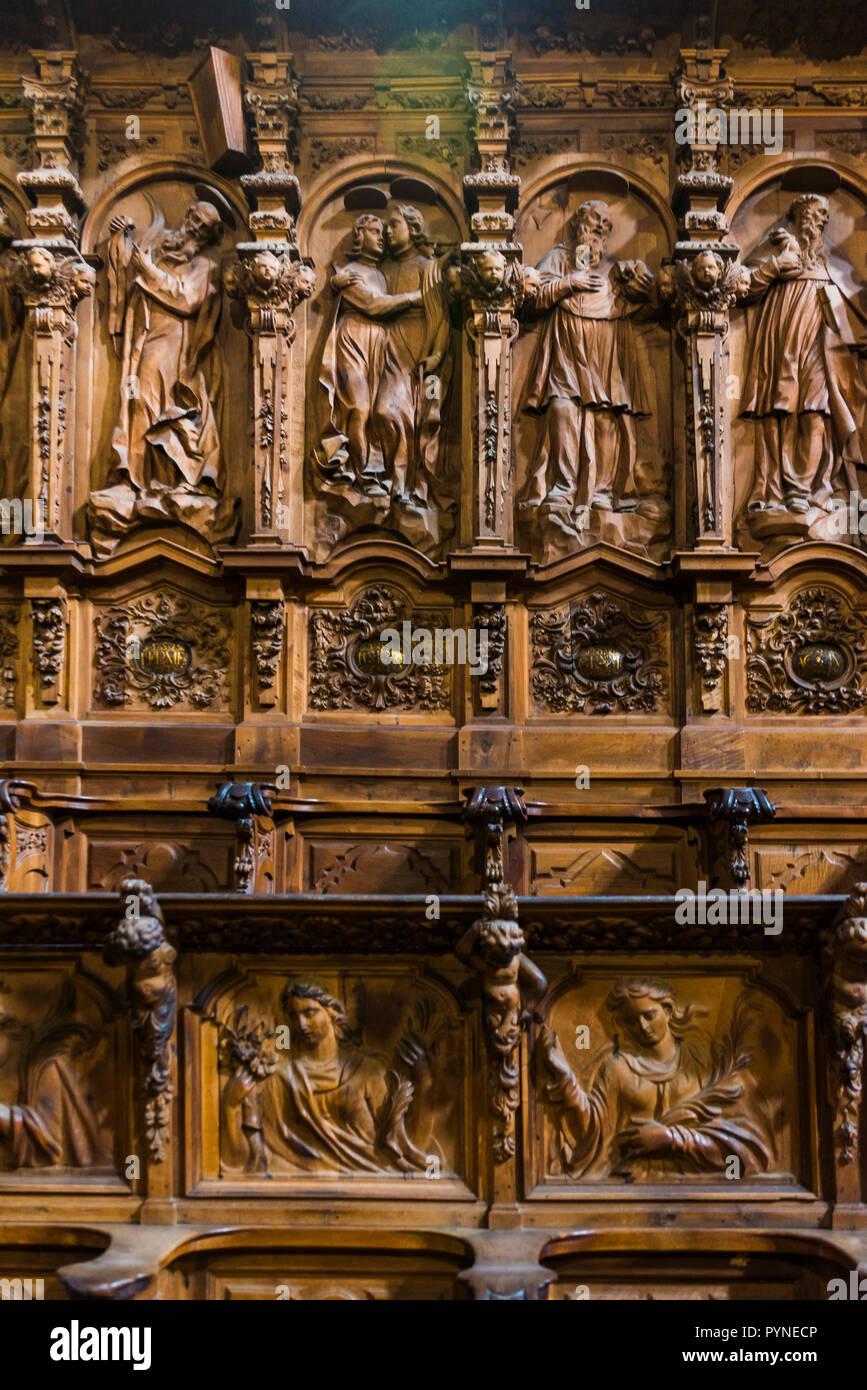 Chorale. Nouvelle Cathédrale. La nouvelle cathédrale est, avec l'ancienne cathédrale, l'une des deux cathédrales de Salamanque, Castille et Leon, Espagne, Europe Banque D'Images