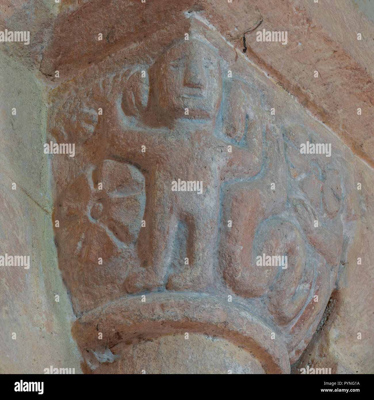 Gourdon, France - 3 août 2018 : Capitale de l'église romane à Gourdon, Saône-et-Loire, France. Banque D'Images