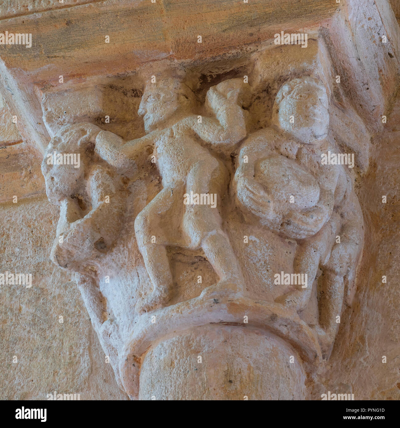 Gourdon, France - 3 août 2018 : Capitale de l'église romane à Gourdon, Saône-et-Loire, France. Banque D'Images