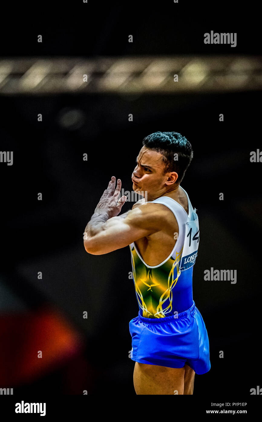 Doha, Qatar. 29 octobre, 2018. 29 octobre 2018 : Caio Souza de  Brésil au cours de base, Team final pour les hommes à l'Aspire Dome de Doha, Qatar, Championnats du Monde de Gymnastique Artistique FIG. Ulrik Pedersen/CSM Crédit : Cal Sport Media/Alamy Live News Banque D'Images