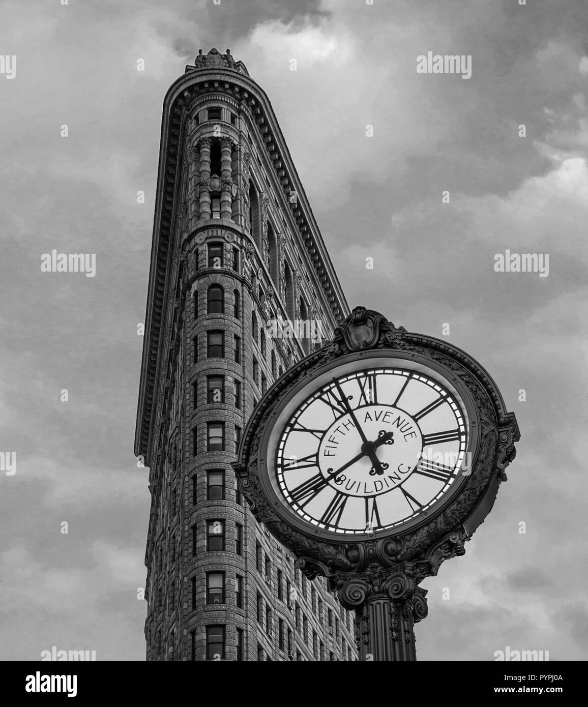 Flatiron Building avec réveil 5e Avenue Banque D'Images