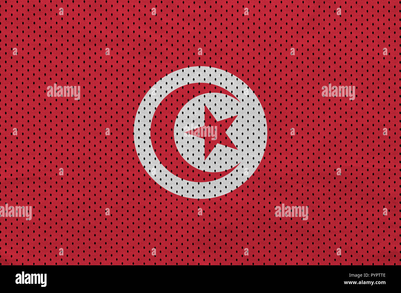La Tunisie d'un drapeau imprimé sur un tissu maille nylon polyester  sportswear avec certains plis Photo Stock - Alamy