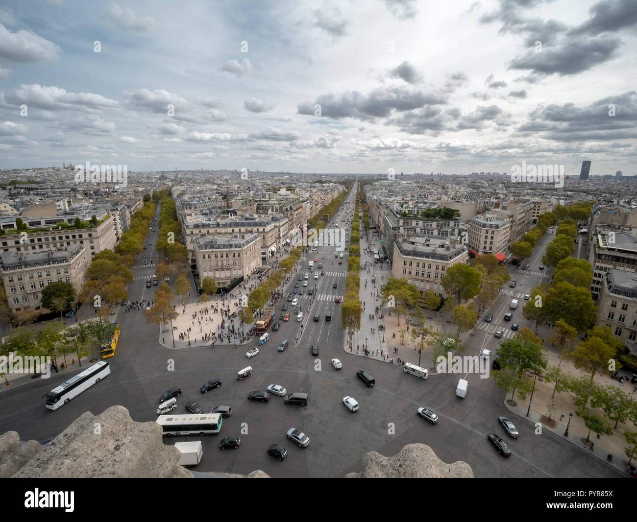 Vue aérienne du centre-ville de Paris grandes avenues Banque D'Images