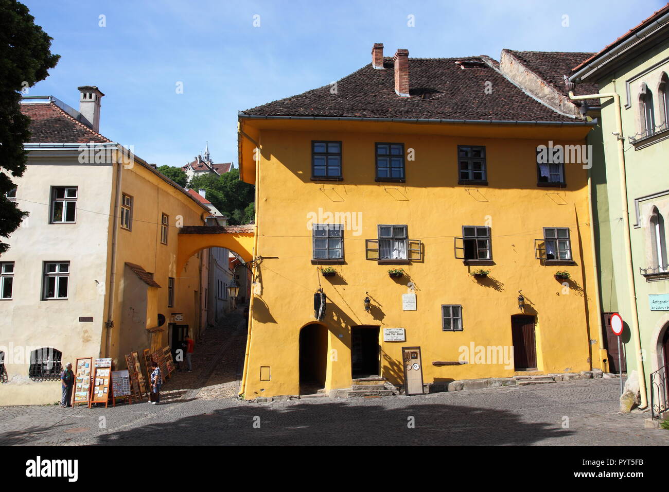 Lieu de naissance de Vlad Tepes ( Dracula ) dans Muzeului square dans la ville médiévale de Sighisoara, Transylvanie, Roumanie Banque D'Images