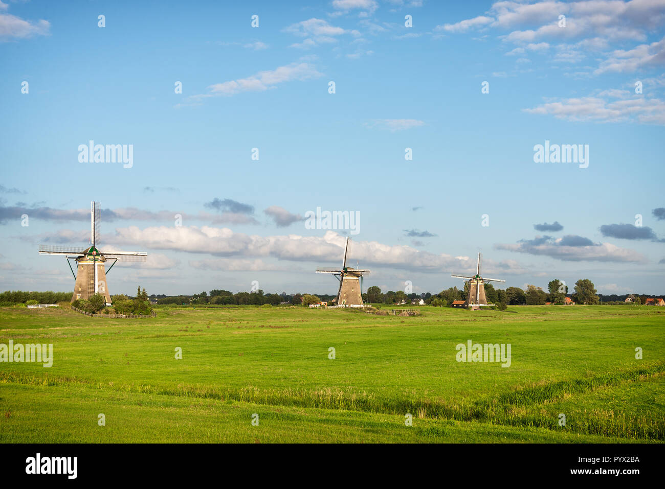 Document Publicitaire Ancien - Moulins Dans Les Polders Hollandais, 29x20 Cm