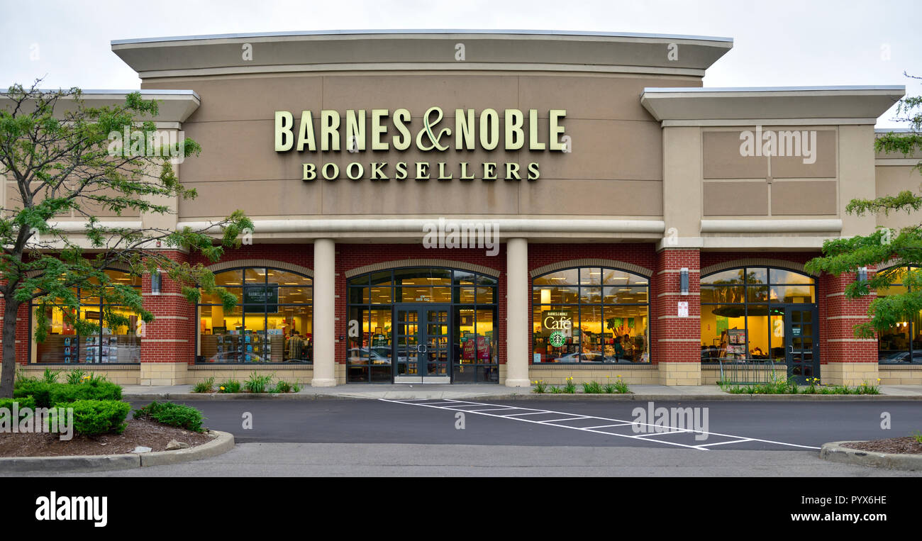 Barnes & Noble Booksellers store, Ithaca, NY à New York's Finger Lakes Region, USA Banque D'Images