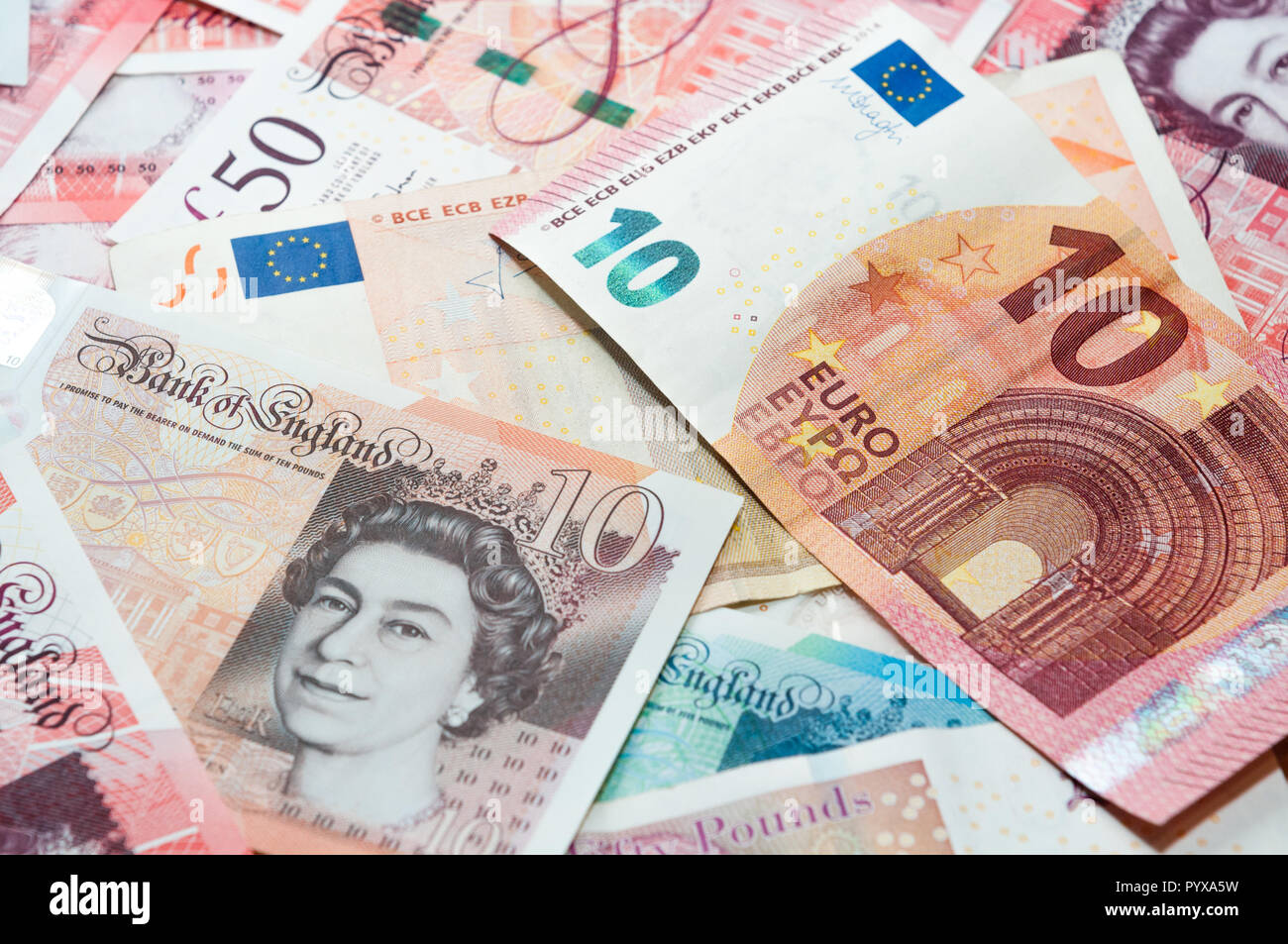 La monnaie du Royaume-Uni, 50 livres Photo Stock - Alamy