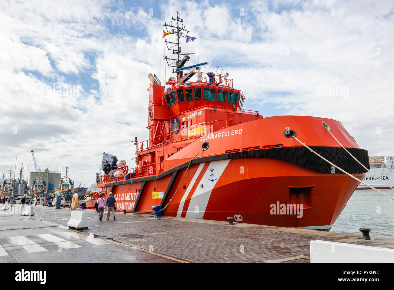 Navire de sauvetage espagnol Mastelero SAR, à Muelle Uno, Port de Malaga, Espagne Banque D'Images