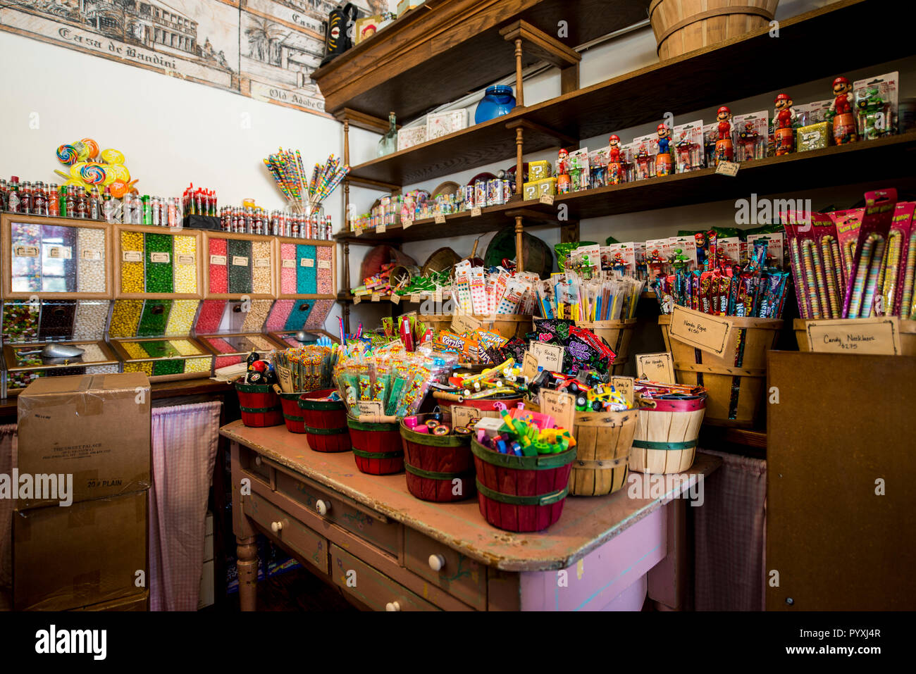 Cousin's Candy Shop, Vieille Ville, San Diego, Californie. Banque D'Images