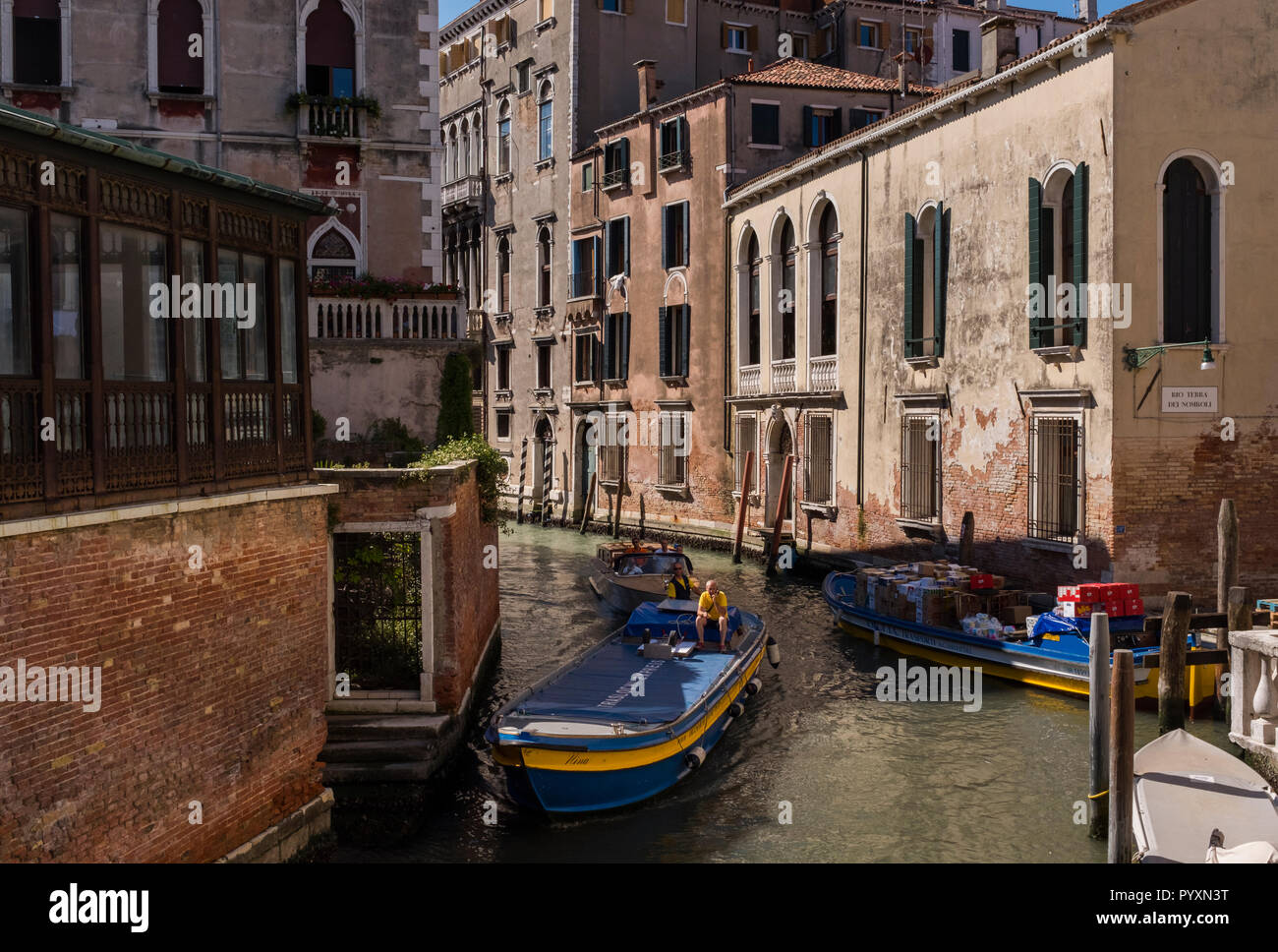 Les détails des scènes et dans les rues et les canaux de Venise, Italie Banque D'Images