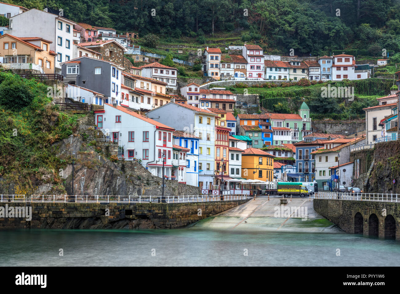 Cudillero, Asturias, Espagne, Europe Banque D'Images