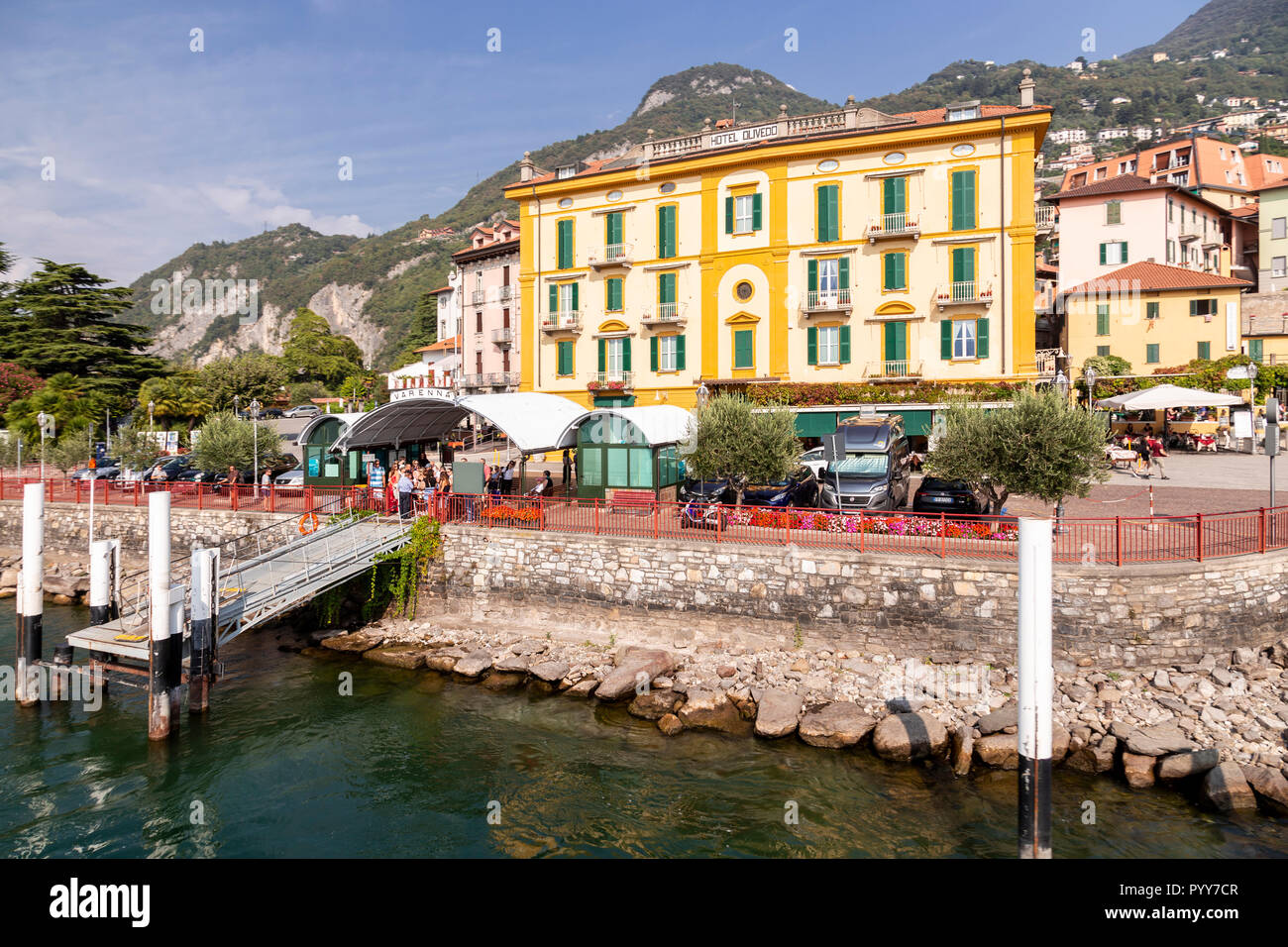 Port de Varenna, sur le lac de Côme, Italie Banque D'Images