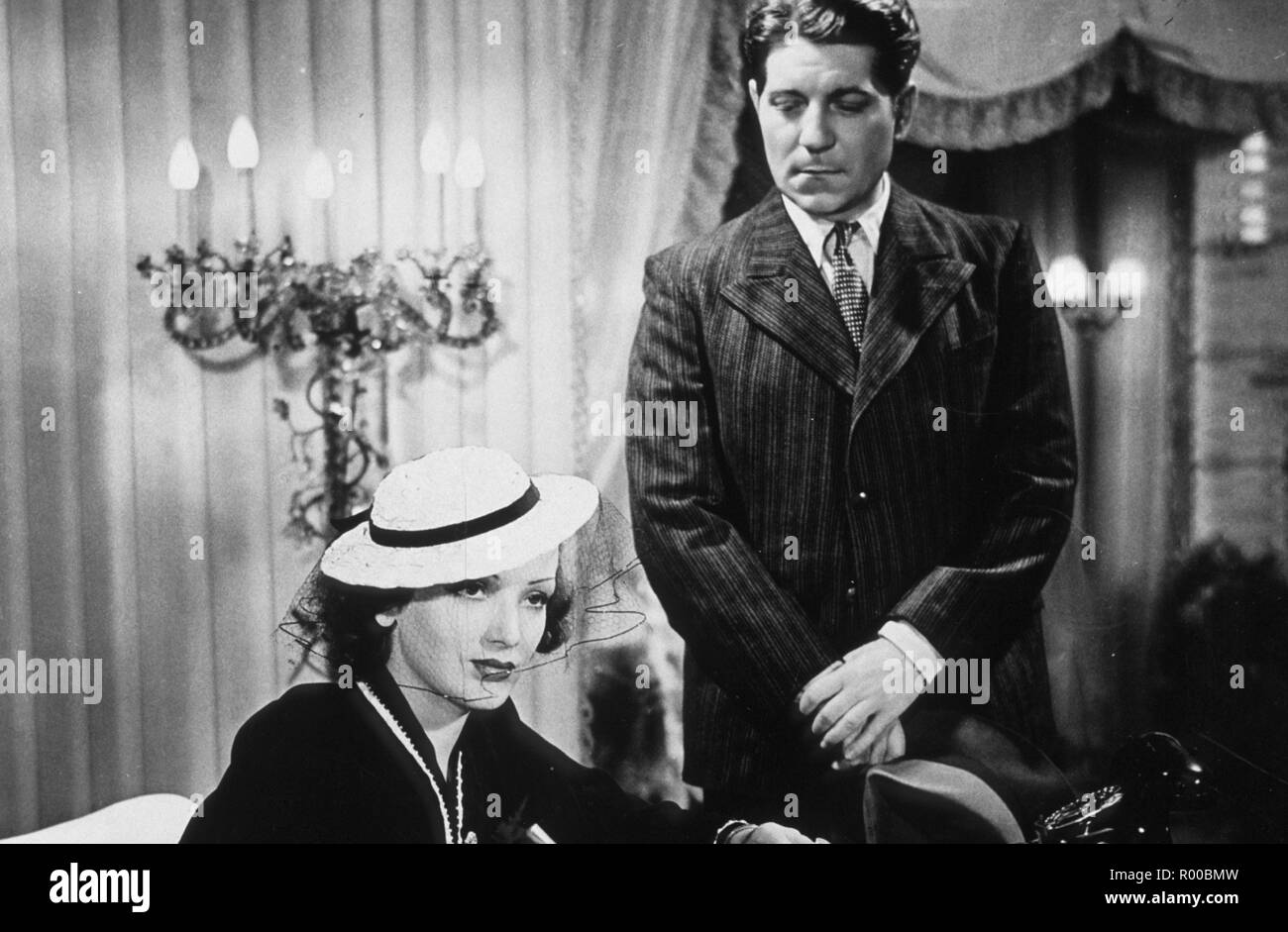 Gueule d'amour Année : 1937 - France Jean Gabin, Mireille Balin Directeur : Jean Gremillon Banque D'Images